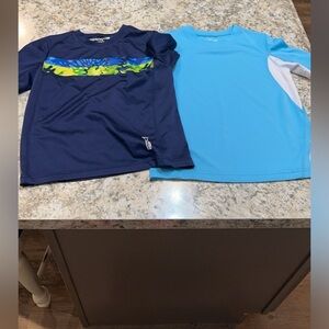 2 zeroxposure rash guards